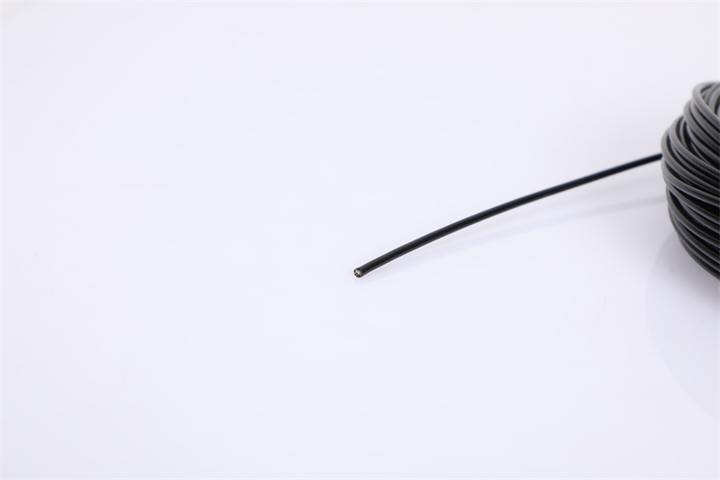 玄色包塑钢丝绳J92A1633